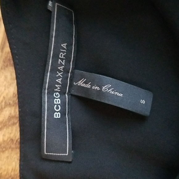 (S) BCBGMaxAzria Selina Cold Shoulder Flowy Beaded Little Black Dress Evening - Picture 5 of 7